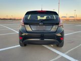 Used 2015 Ford Fiesta SE image 2