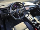 Used 2023 Porsche Macan image 4
