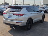 Used 2023 Mitsubishi Outlander SEL image 5