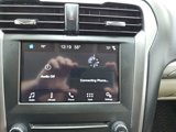 Used 2017 Ford Fusion SE w/ Fusion SE Technology Package image 4