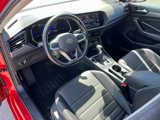 Used 2023 Volkswagen Jetta SE w/ Panoramic Sunroof Package image 4
