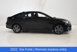 Used 2022 Kia Forte LXS w/ LXS Technology Package image 3