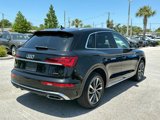 Used 2022 Audi Q5 2.0T Premium w/ Convenience Package image 5