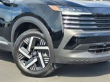 New 2025 Nissan Kicks SV w/ Illumination Package image 3
