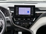 Used 2022 Toyota Camry SE image 3