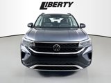 Used 2022 Volkswagen Taos S image 2