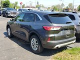 Used 2020 Ford Escape SE image 3