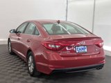 Used 2017 Hyundai Sonata SE image 4