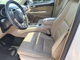 Used 2013 Jeep Grand Cherokee Limited w/ Luxury Group II image 2