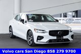 Certified 2025 Volvo S60 B5 Core image 2