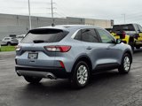 Used 2022 Ford Escape SE image 4
