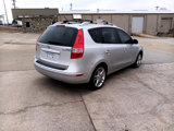 Used 2012 Hyundai Elantra image 3