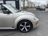 Used 2013 Volkswagen Beetle 2.0T image 2