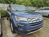 Used 2019 Ford Explorer XLT image 3