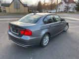 Used 2009 BMW 328i xDrive Sedan image 3