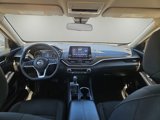 Used 2023 Nissan Altima 2.5 SV image 2