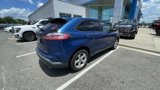Used 2020 Ford Edge SE image 4