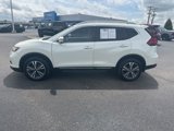 Used 2017 Nissan Rogue SL w/ SL Premium Package image 4