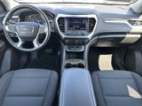 Used 2023 GMC Acadia SLE image 2
