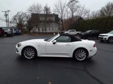 Certified 2017 FIAT 124 Spider Lusso image 4