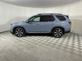 Used 2023 Honda Pilot Elite image 2