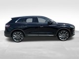 Used 2020 Lincoln Nautilus Reserve w/ Equipment Group 202A image 4