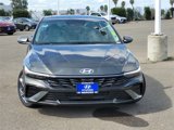 New 2025 Hyundai Elantra Limited image 2