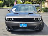 Used 2022 Dodge Challenger SXT image 3