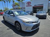 Used 2017 Toyota Avalon XLE image 3