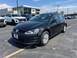 Used 2015 Volkswagen Golf S image 3
