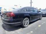 Used 2018 Volkswagen Passat 2.0T R-Line image 3