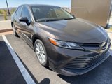 Used 2018 Toyota Camry LE image 3