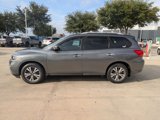 Used 2017 Nissan Pathfinder SV image 4