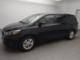 Used 2017 Kia Sedona LX image 2