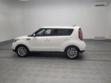Used 2019 Kia Soul + image 3