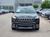 Used 2017 Jeep Cherokee Overland w/ Technology Group image 3