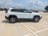 Used 2015 Jeep Cherokee Trailhawk w/ Comfort/Convenience Group image 2