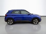 Used 2023 Hyundai Venue Limited image 4