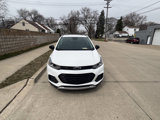 Used 2020 Chevrolet Trax LT w/ Sun & Sound Package image 3