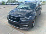 Used 2021 Chrysler Pacifica Touring-L image 2