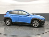 Used 2022 Hyundai Kona SEL w/ Convenience Package image 3