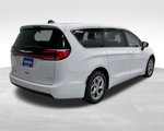 Used 2024 Chrysler Pacifica Limited image 5