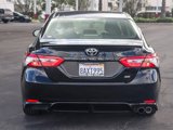 Used 2018 Toyota Camry SE image 5