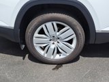 Used 2018 Volkswagen Atlas SEL Premium image 5