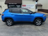 Used 2022 Jeep Compass Trailhawk image 2