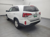 Used 2015 Kia Sorento LX image 5