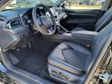 Used 2023 Toyota Camry SE image 2
