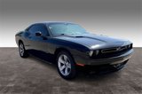 Used 2018 Dodge Challenger SXT image 2