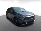 Used 2024 Kia Sportage LX image 3