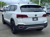 Certified 2022 Volkswagen Taos SE w/ Panoramic Sunroof Package image 4
